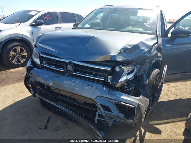 3VV3B7AX5MM100028 Volkswagen Tiguan Se/se R-line Black/sel