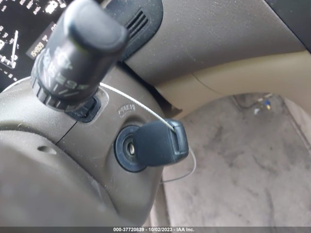 2006 HONDA ACCORD SDN EX-L VIN: JHMCM568X6C008575