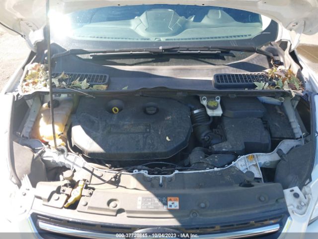 1FMCU0J91FUB96168 Ford Escape Titanium