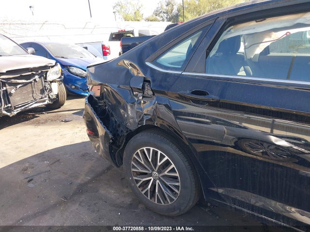 3VWC57BUXMM091625 Volkswagen Jetta S/se/r-line