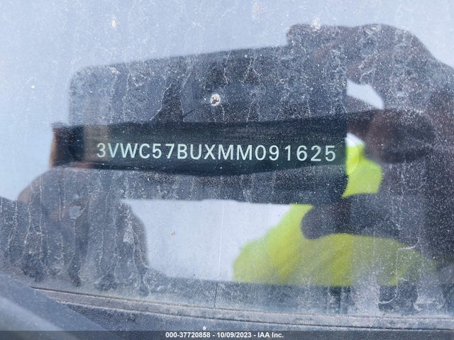 3VWC57BUXMM091625 Volkswagen Jetta S/se/r-line
