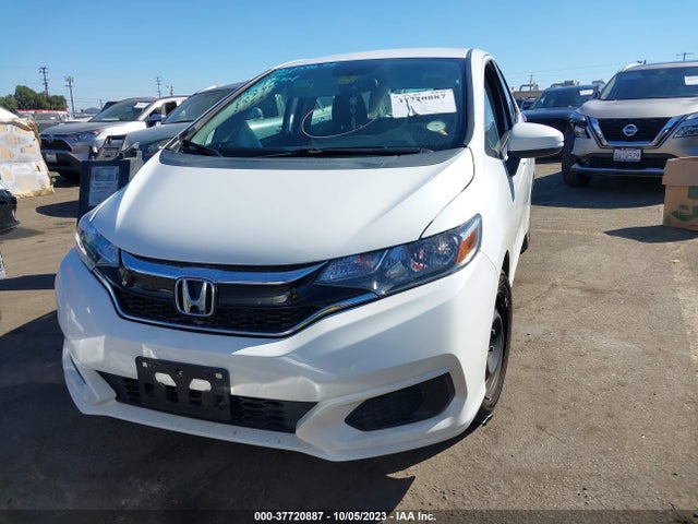 Honda FIT LX 2018 3HGGK5H49JM730440 Image 12