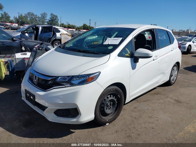 Honda FIT LX 2018 3HGGK5H49JM730440 Image 2