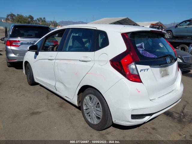Honda FIT LX 2018 3HGGK5H49JM730440 Image 3