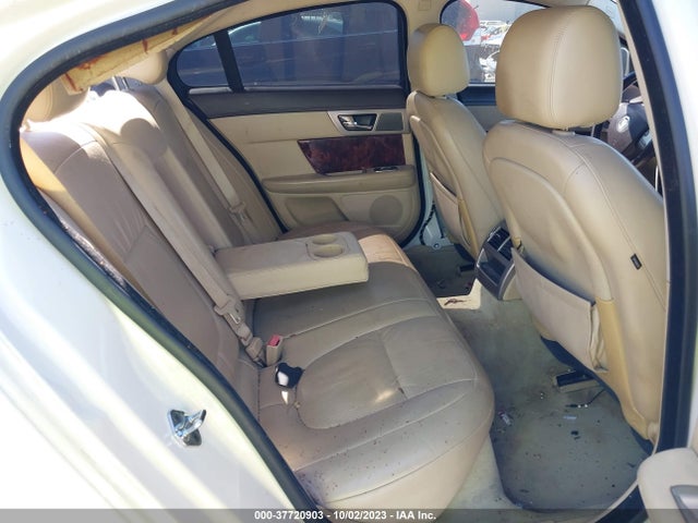 2009 JAGUAR XF SAJWA06B69HR05066 Photo 7