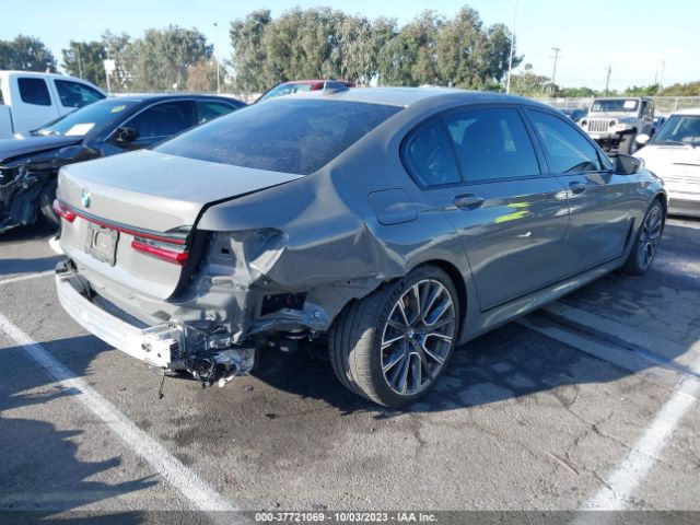 WBA7T2C00LCD29507 BMW 7 Series 740i
