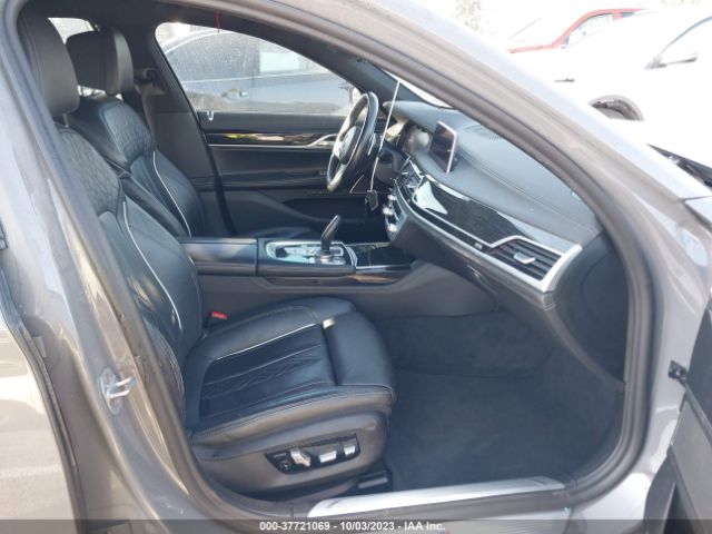 WBA7T2C00LCD29507 BMW 7 Series 740i