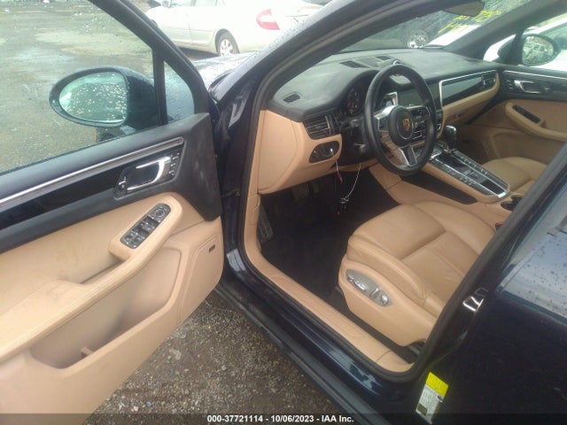 2020 PORSCHE MACAN WP1AA2A51LLB11195 Photo 4