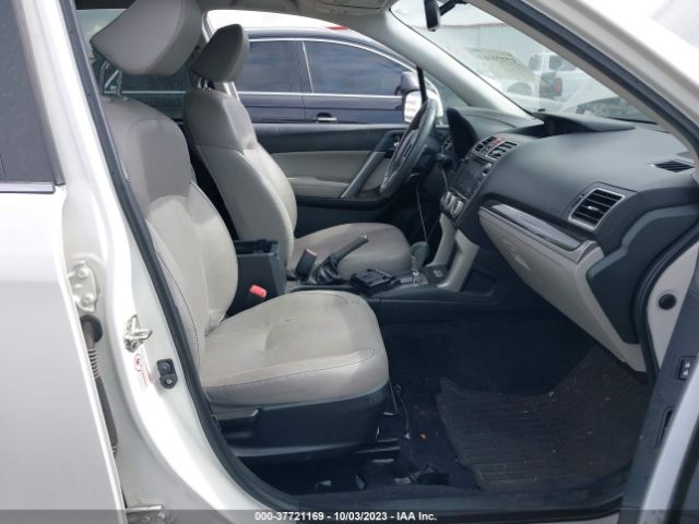 JF2SJAJC9HH506963 Subaru Forester Limited