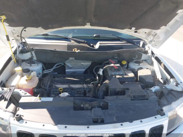 1C4NJCBAXED817888 Jeep Compass Sport