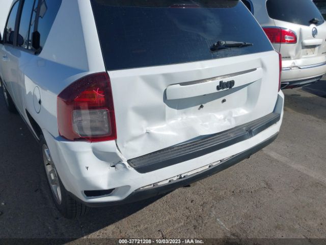 1C4NJCBAXED817888 Jeep Compass Sport