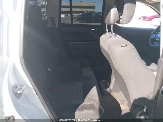1C4NJCBAXED817888 Jeep Compass Sport