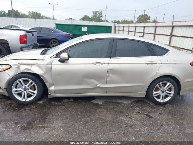 2018 FORD FUSION SE VIN: 3FA6P0HD0JR136293