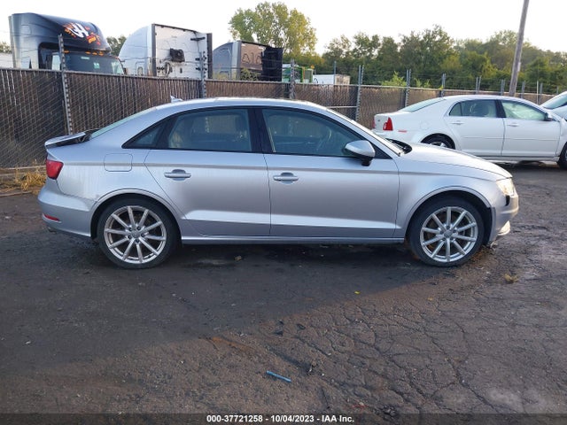 WAUBFGFF2F1120135 Audi S3/a3 2.0t Premium