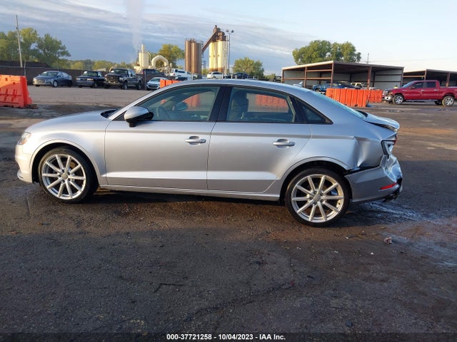 WAUBFGFF2F1120135 Audi S3/a3 2.0t Premium