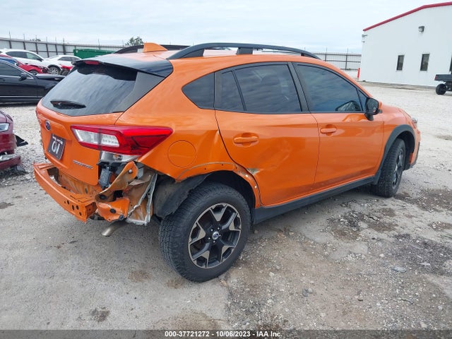 Subaru Crosstrek Premium 2018 JF2GTADC8JH343725 Image 4