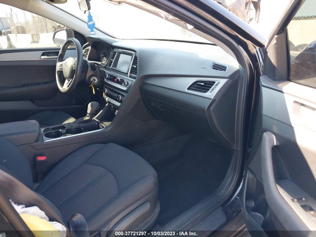 2018 HYUNDAI SONATA SE VIN: 5NPE24AF6JH676709