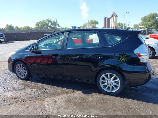 Toyota Prius V Two/three/five 2014 JTDZN3EU5EJ013690 Image 14