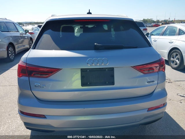 WA1AUCF39M1059196 Audi Q3 PREMIUM