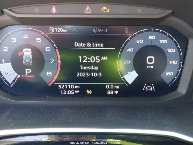 WA1AUCF39M1059196 Audi Q3 PREMIUM