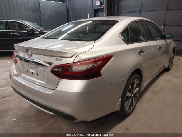 1N4AL3AP3HC137927 Nissan Altima 2.5 Sr