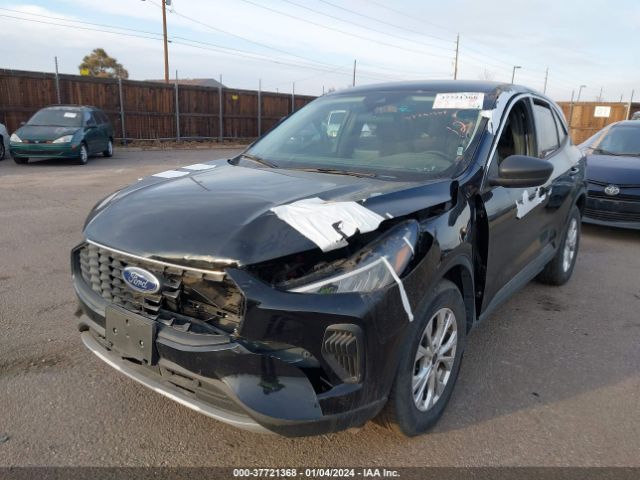1FMCU9GNXPUA00688 Ford Escape Active