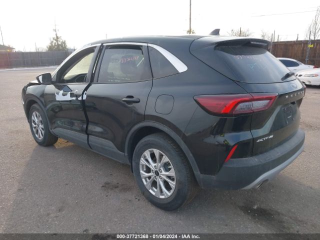 1FMCU9GNXPUA00688 Ford Escape Active