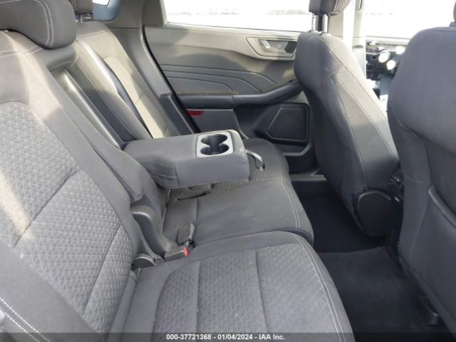 1FMCU9GNXPUA00688 Ford Escape Active