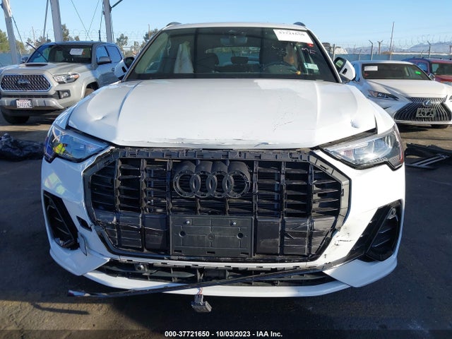 WA1DECF31N1042825 Audi Q3 S Line Premium