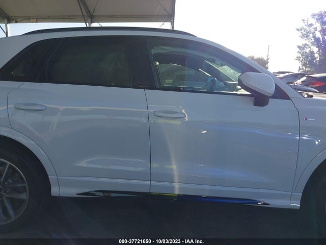WA1DECF31N1042825 Audi Q3 S Line Premium