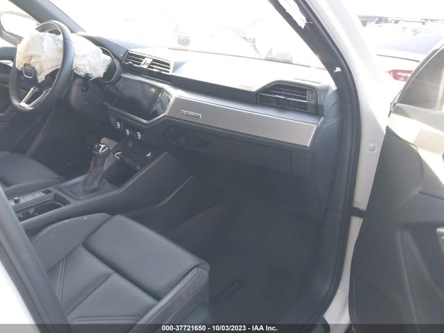 WA1DECF31N1042825 Audi Q3 S Line Premium