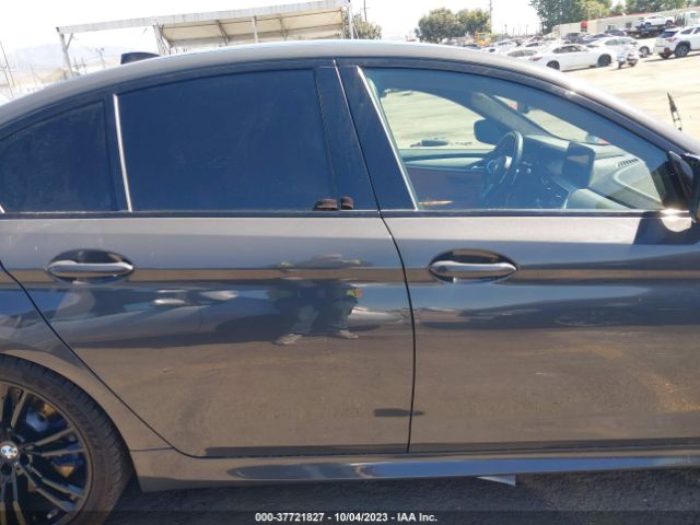 WBS83CH04MCF93829 BMW M5