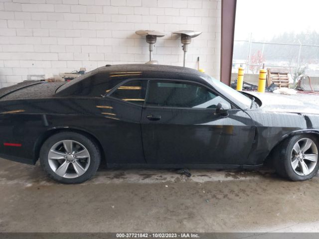 2C3CDZAG4KH677430 Dodge Challenger Sxt