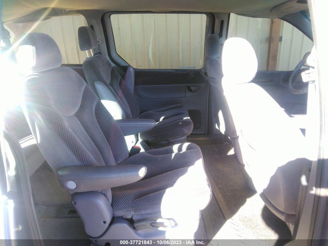 1997 CHRYSLER TOWN & COUNTRY LX VIN: 1C4GP54R7VB441166