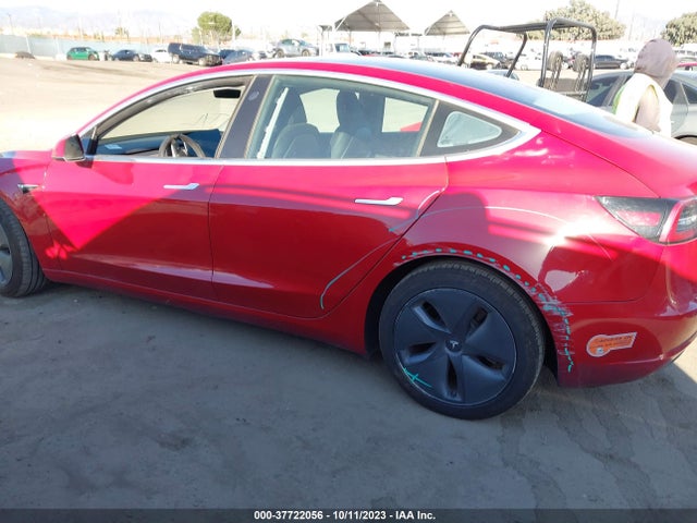 Tesla Model 3 Long Range/performance 2019 5YJ3E1EB0KF482195 Image 13