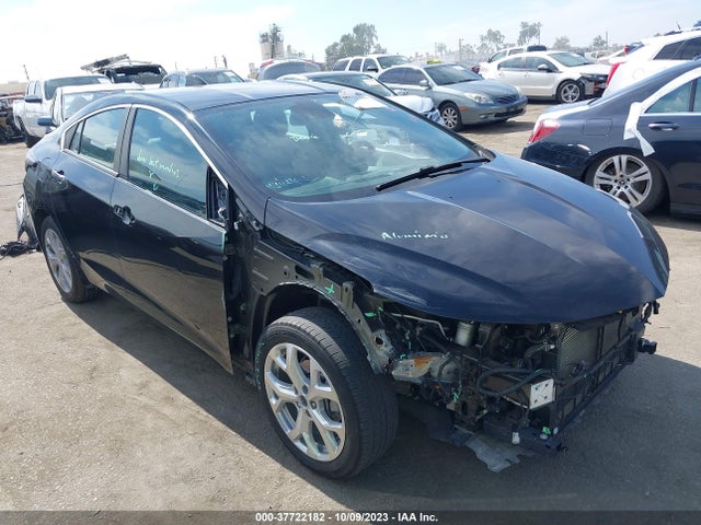 2018 1G1RD6S54JU111452 main image
