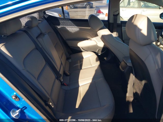 Hyundai Elantra Limited 2017 5NPD84LF6HH073034 Image 8
