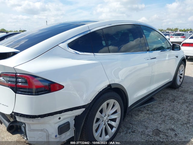 Tesla Model X Long Range 2020 5YJXCAE21LF263187 Image 4