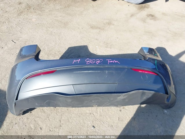 Tesla Model Y Long Range 2023 7SAYGDEE2PF880420 Image 11