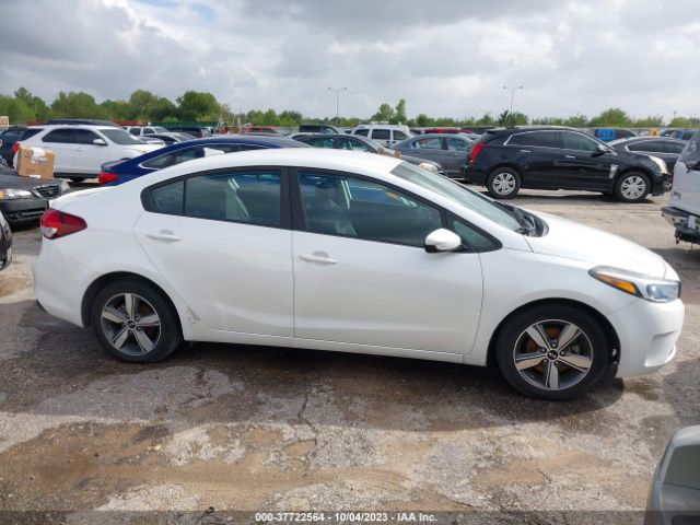 3KPFL4A72JE172110 KIA FORTE LX