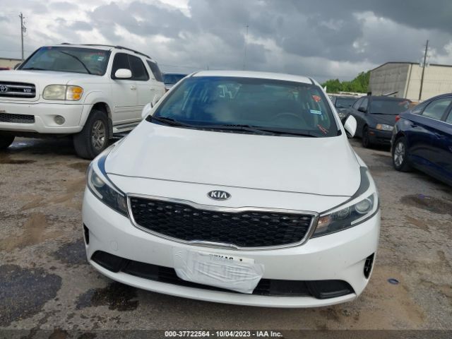 3KPFL4A72JE172110 KIA FORTE LX