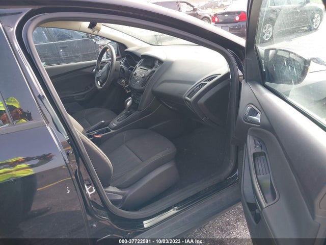 Ford FOCUS SE 2016 1FADP3KE4GL293150 Image 5