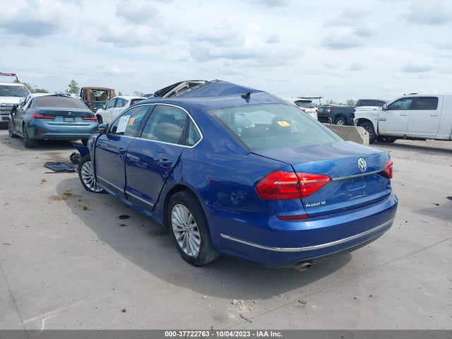 1VWBT7A38GC013988 Volkswagen Passat 1.8t Se
