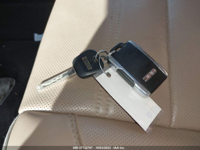 3GTU2PEC9HG382057 GMC Sierra 1500 Denali
