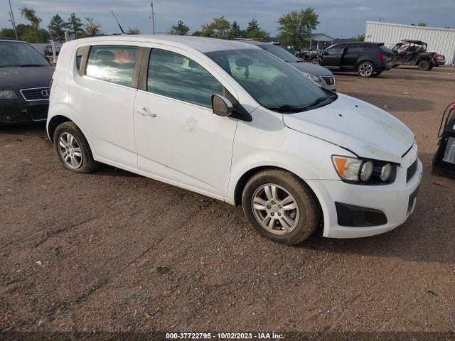 Chevrolet SONIC LT 2014 1G1JC6SHXE4104313 Image 1