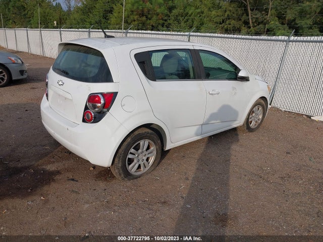 Chevrolet SONIC LT 2014 1G1JC6SHXE4104313 Image 4
