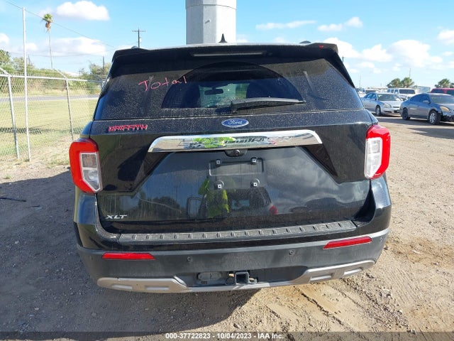 2021 FORD EXPLORER XLT VIN: 1FMSK7DH7MGA82393