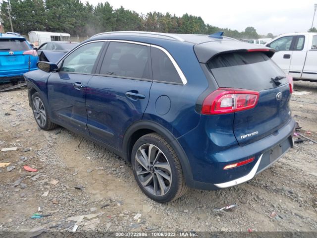 KNDCE3LC9J5132619 KIA Niro Touring
