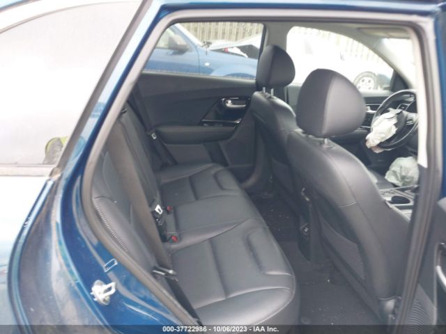 KNDCE3LC9J5132619 KIA Niro Touring