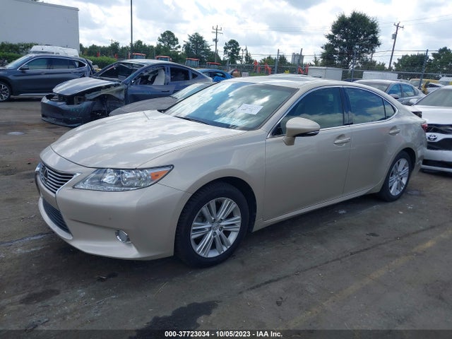 Lexus ES 350 2015 JTHBK1GG0F2175520 Image 2